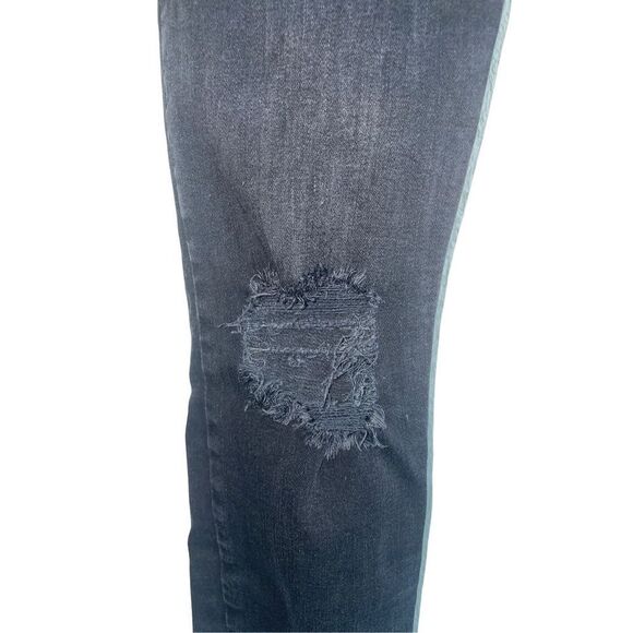 Free People Faded Black Distressed Skinny Jean - Picture 4 of 15
